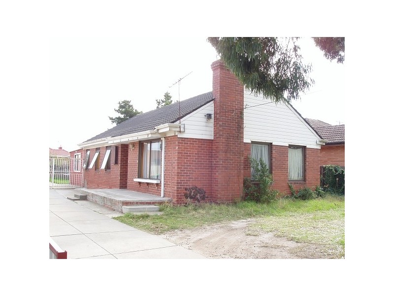 9 Sixth Avenue, Altona North VIC 3025