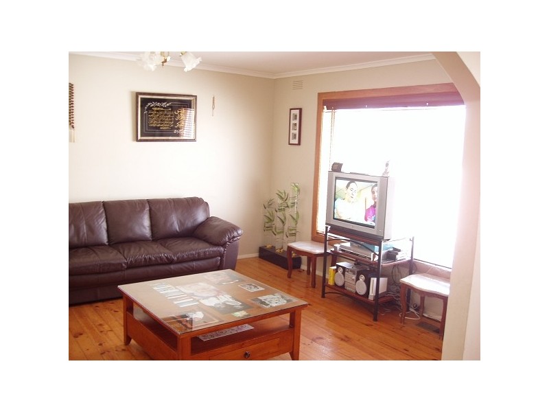 9 Sixth Avenue, Altona North VIC 3025