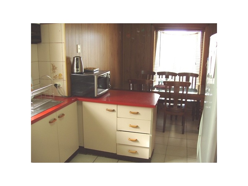 9 Sixth Avenue, Altona North VIC 3025