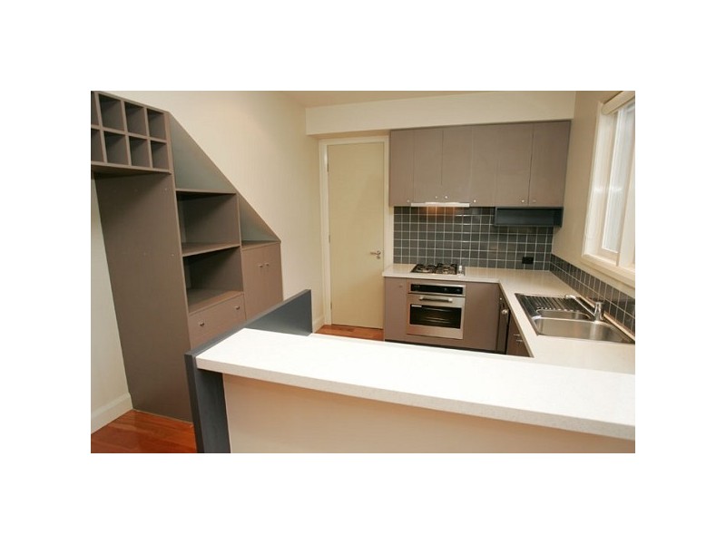 16 COLLEGE STREET, Williamstown VIC 3016