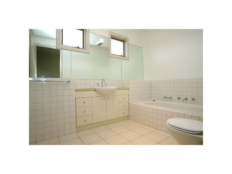 16 COLLEGE STREET, Williamstown VIC 3016