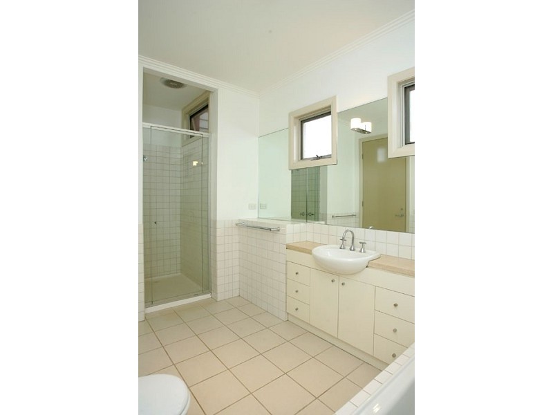 16 COLLEGE STREET, Williamstown VIC 3016