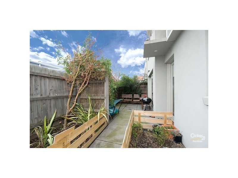 16 COLLEGE STREET, Williamstown VIC 3016