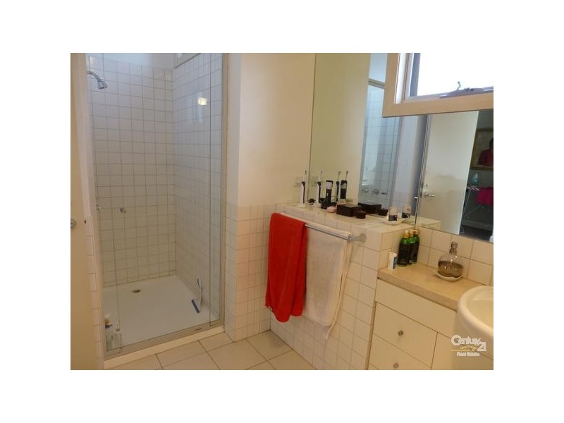 16 COLLEGE STREET, Williamstown VIC 3016