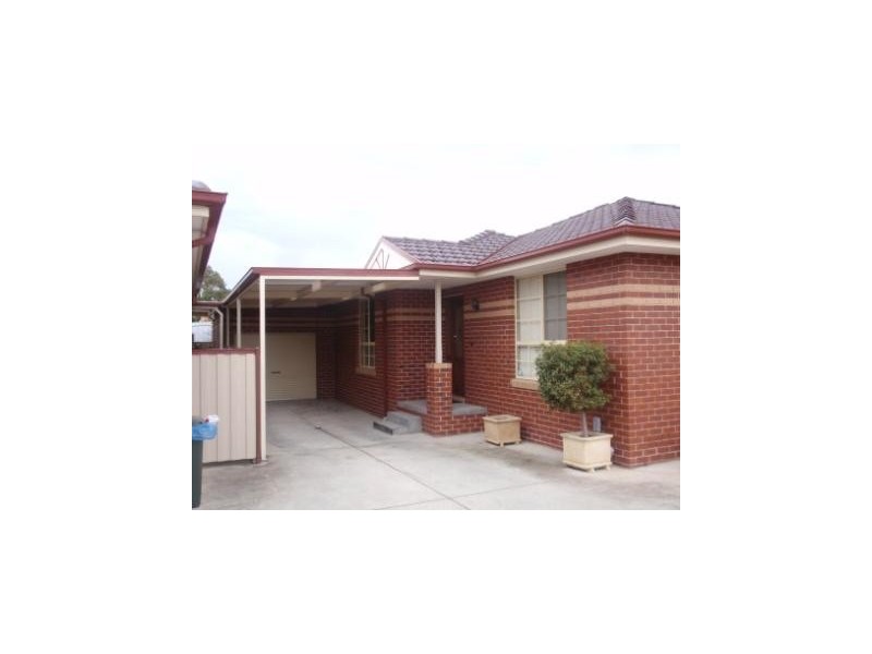 2/32 JEFFREY AVE, Altona North VIC 3025