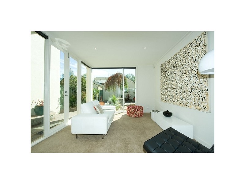 9 Hoffman Terrace, Williamstown VIC 3016