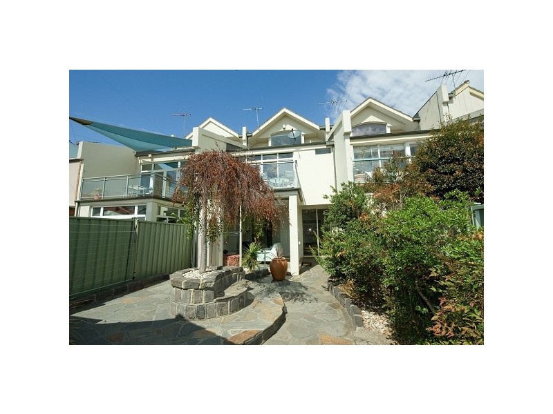 9 Hoffman Terrace, Williamstown VIC 3016