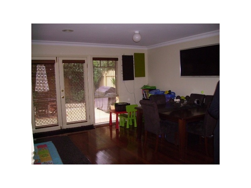 141 JOHNSTON STREET, Newport VIC 3015