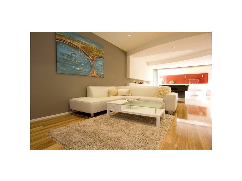 77 Nelson Place, Williamstown VIC 3016