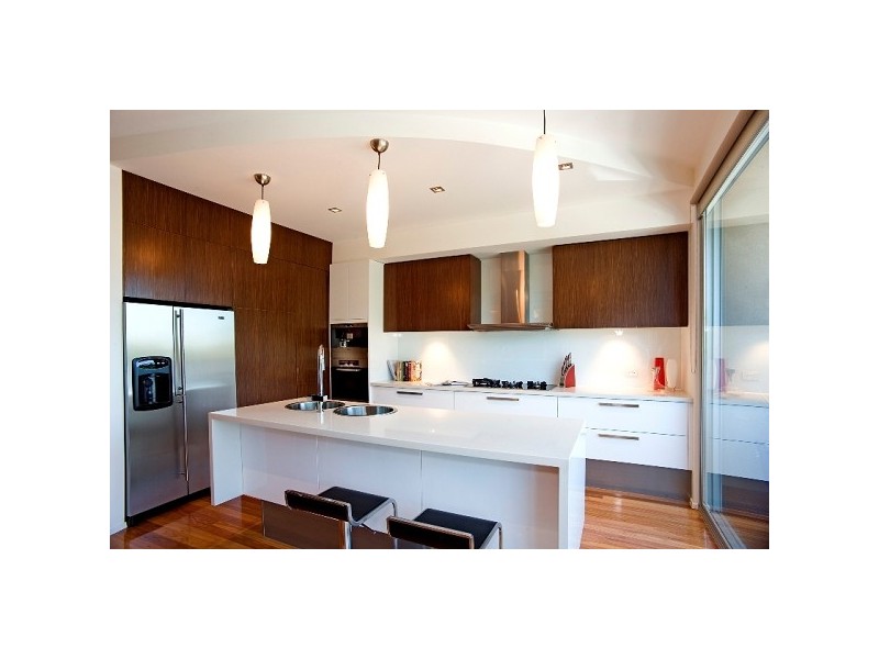 77 Nelson Place, Williamstown VIC 3016