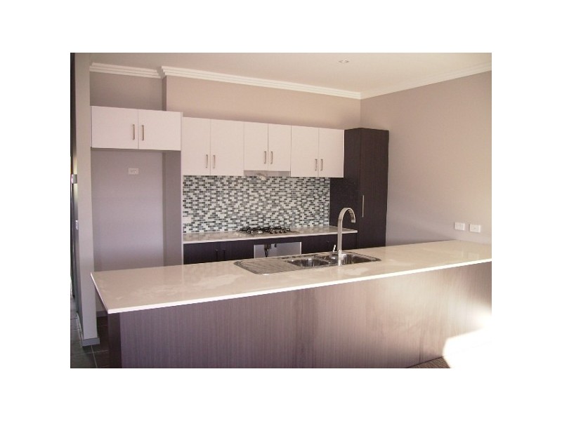 7 KINGHAM STREET, Newport VIC 3015