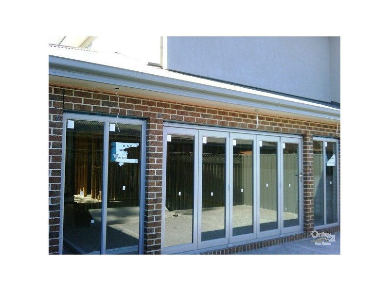 64 Vernon Street, South Kingsville VIC 3015