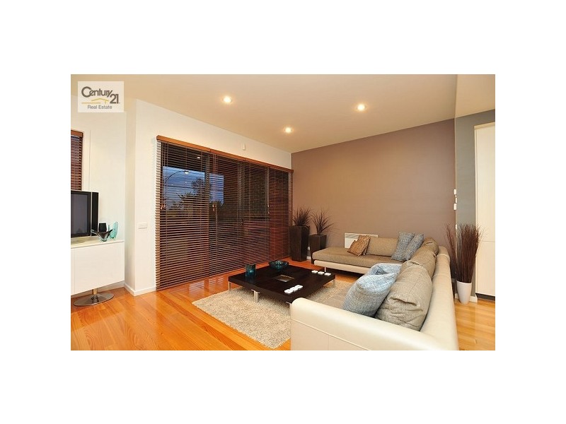 3/1-3 Noordeene Avenue, Seaholme VIC 3018