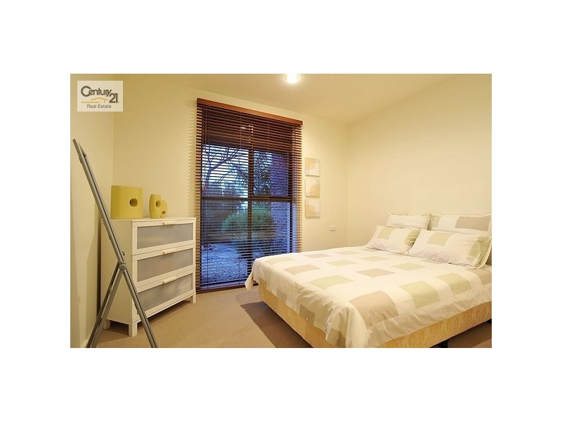 3/1-3 Noordeene Avenue, Altona VIC 3018