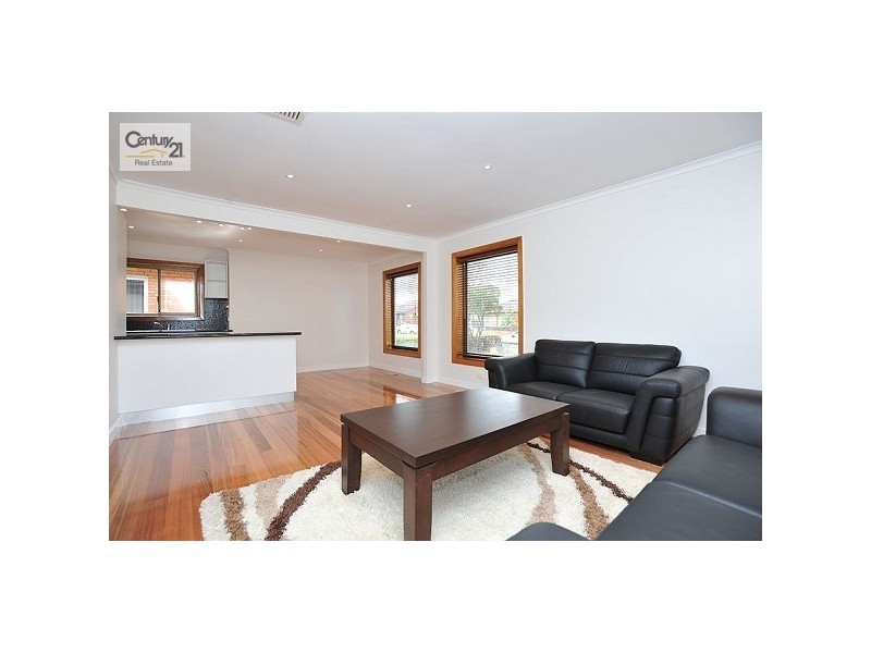 9 Sixth Avenue, Altona North VIC 3025