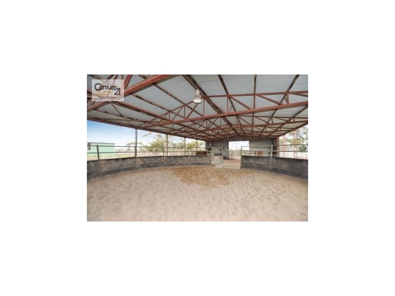 2227/2361 Diggers Rest Coimadai Road, Toolern Vale VIC 3337