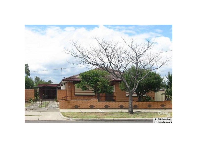 50 Blenheim Road, Newport VIC 3015