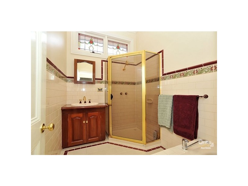 18 Jack Street, Newport VIC 3015