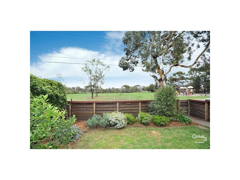 1/31 Marsh Street, Altona North VIC 3025