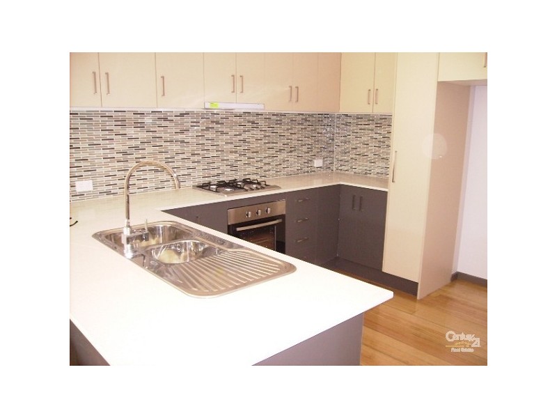 1/119 BLACKSHAWS ROAD, Newport VIC 3015