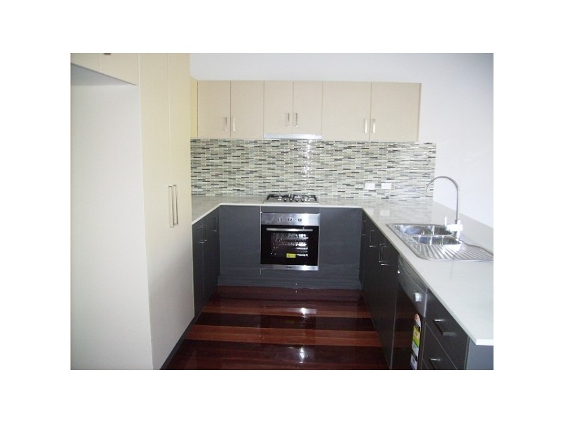 9/119 BLACKSHAWS ROAD, Newport VIC 3015