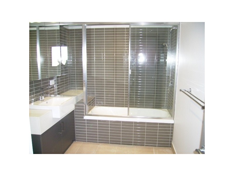 9/119 BLACKSHAWS ROAD, Newport VIC 3015