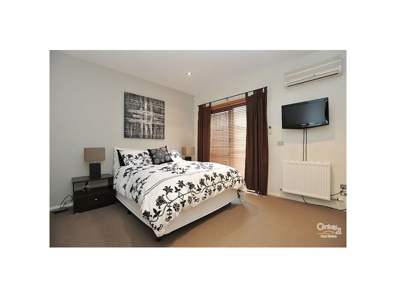 15 Heriot Place, Williamstown VIC 3016