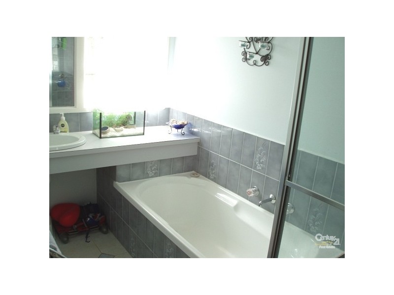 26 JOHNSON AVE, Hoppers Crossing VIC 3029