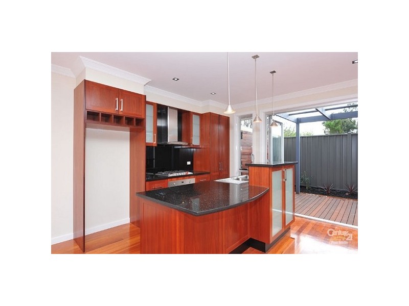 2/14 Langley Street, Ardeer VIC 3022