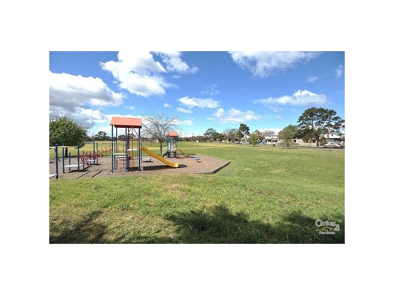 39 The Avenue,, Spotswood VIC 3015