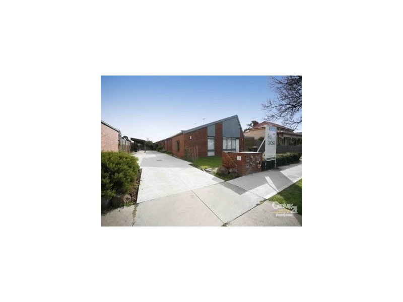 55 CHALLIS STREET, Newport VIC 3015