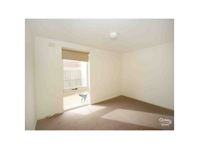 55 CHALLIS STREET, Newport VIC 3015