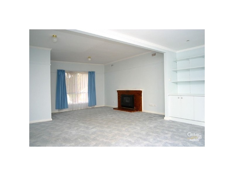 9 Sydney Street, Newport VIC 3015