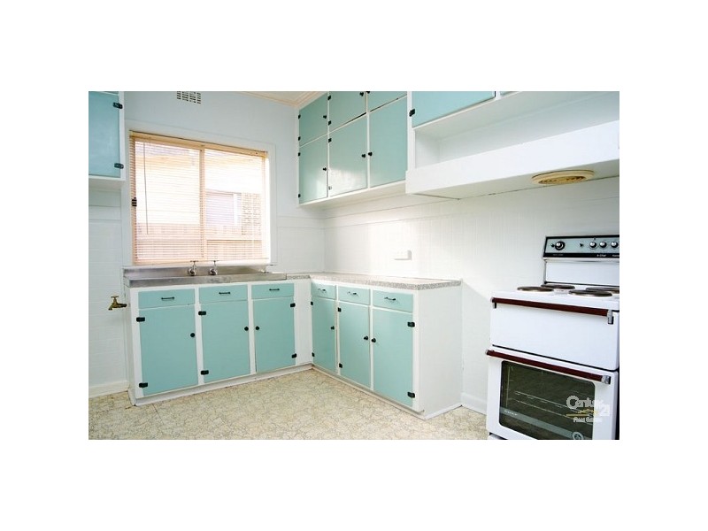 9 Sydney Street, Newport VIC 3015