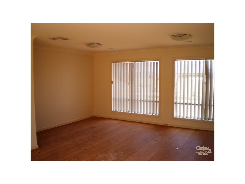 1/106 Begg Ave, Truganina VIC 3029