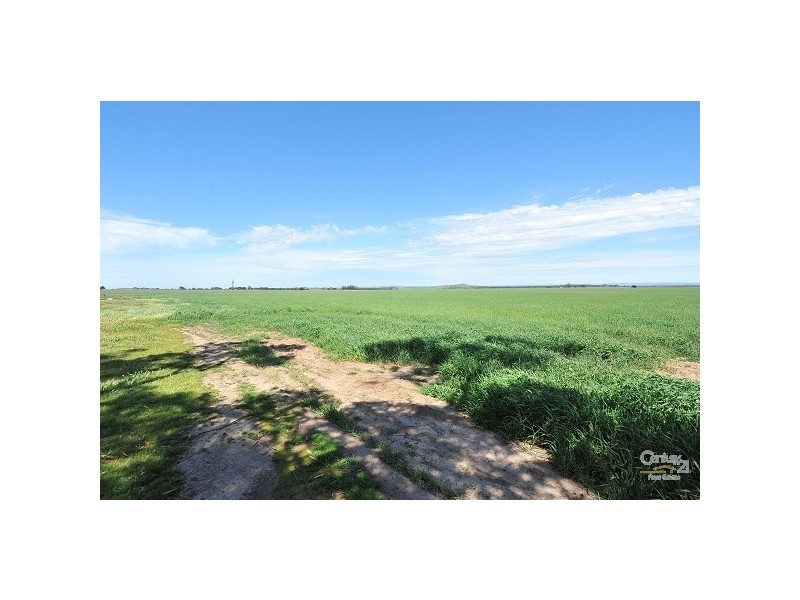 111 Davis Road,, Diggers Rest VIC 3427