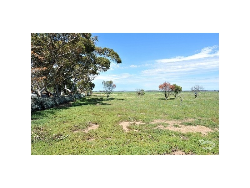 111 Davis Road,, Diggers Rest VIC 3427