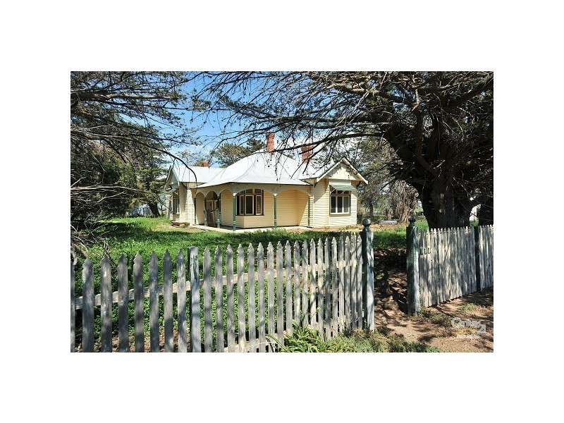 111 Davis Road,, Diggers Rest VIC 3427