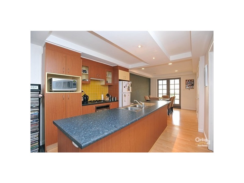 48 Mirls Street, Newport VIC 3015