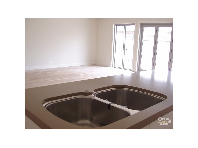 64 Vernon Street, Spotswood VIC 3015