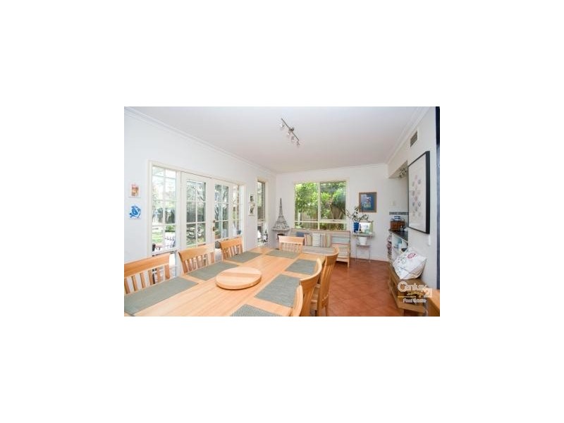 13 BATES DRIVE, Williamstown VIC 3016