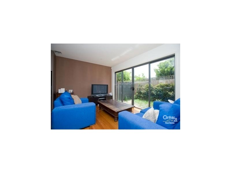 2/84 Florence Street, Williamstown VIC 3016