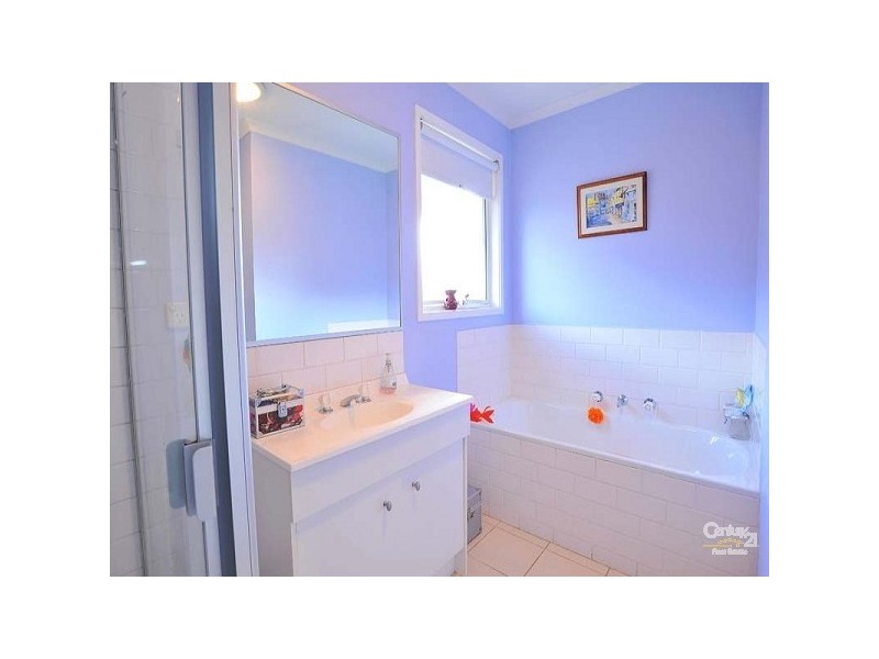 9 BATES DRIVE, Williamstown VIC 3016