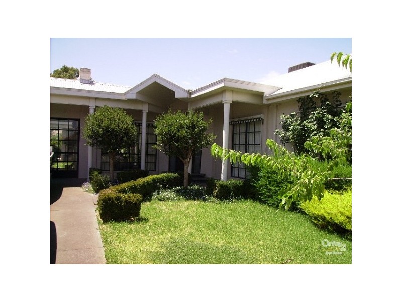 80 FLORENCE STREET, Williamstown VIC 3016