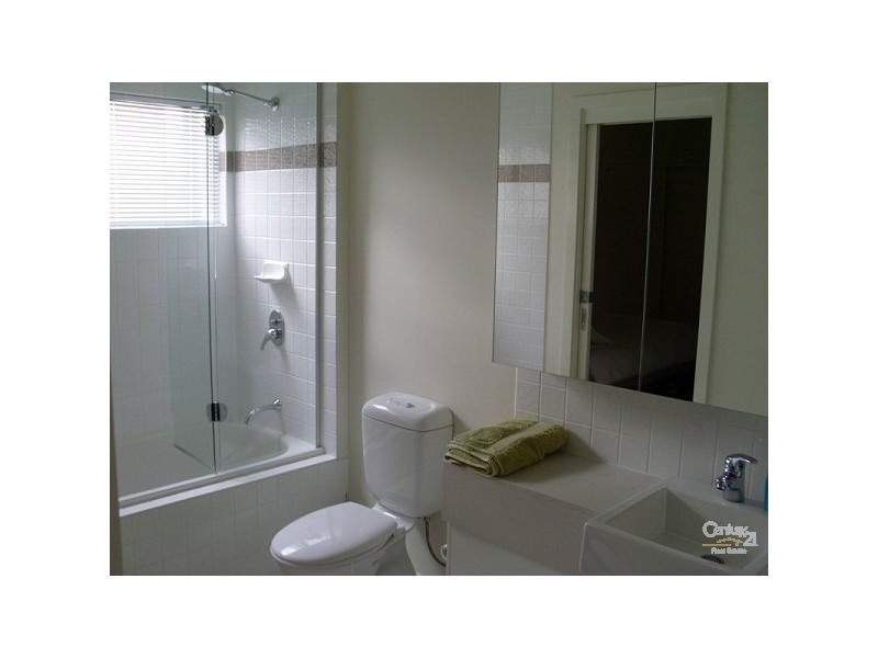 1/132-136 MASON STREET, Newport VIC 3015