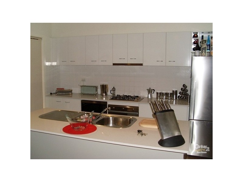 1/132-136 MASON STREET, Newport VIC 3015