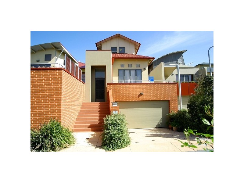 3 Lakeside Place, Williamstown VIC 3016