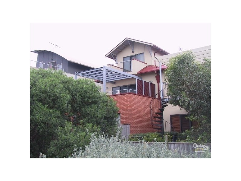 3 Lakeside Place, Williamstown VIC 3016