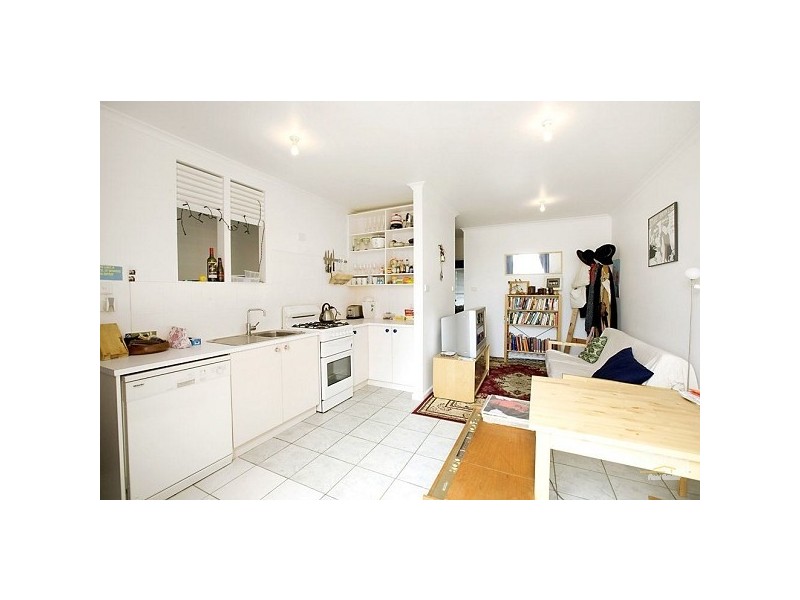 95 Charles Street, Seddon VIC 3011