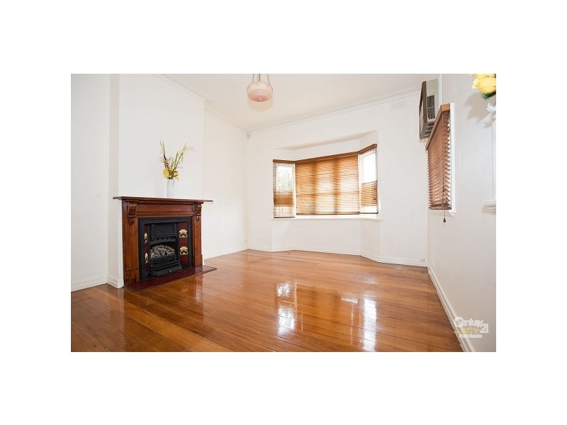 351 Douglas Parade,, Newport VIC 3015